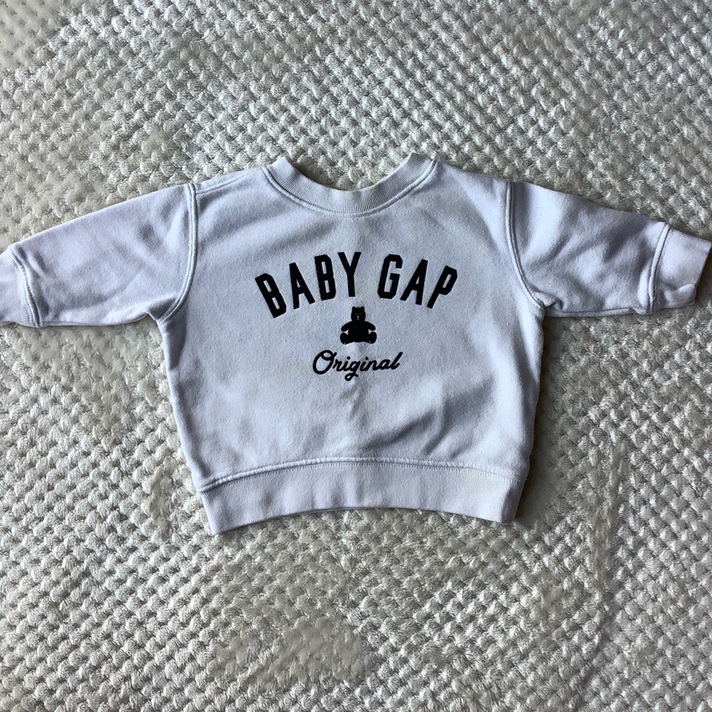 Baby Gap Original Logo White Sweater 3-6M